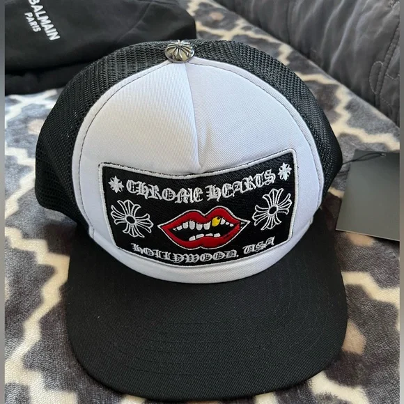 Casquette Trucker Chrome Hearts Matty Boy Chomper - Noir Et Blanc, Neuve Avec Petits Défauts